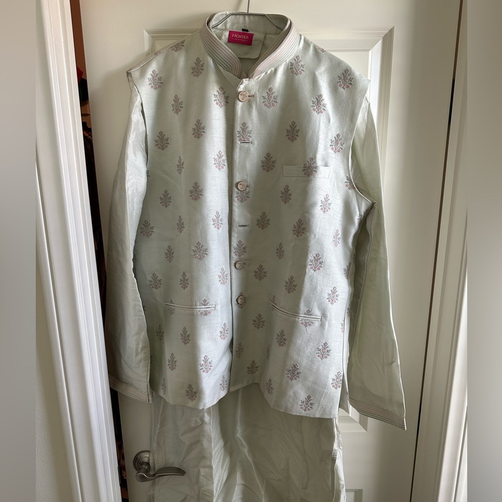 Men’s Kurta for Indian wedding